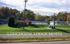 Longhouse Lodge Motel